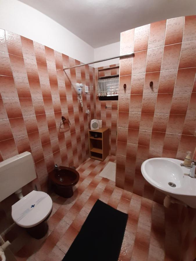 Studio Apartments Fancy 2 Rijeka Buitenkant foto
